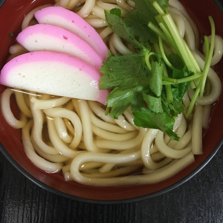 ヒガシマルうどんスープで✨シンプル小うどん(^^)